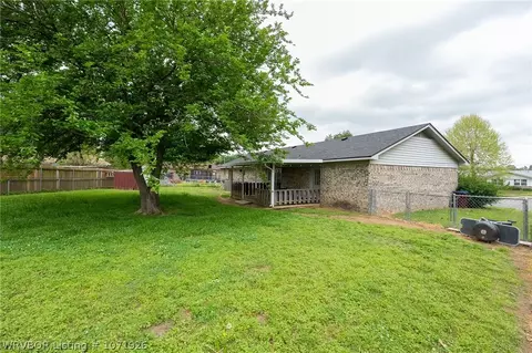 Exterior - 216 Baylor Cir, Fort Smith, AR 72908 photo 7 of 21