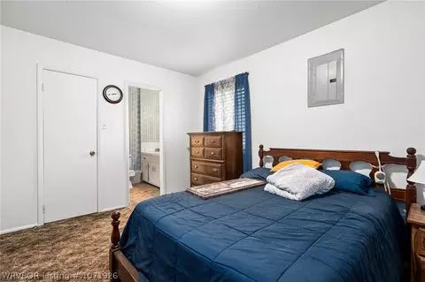 Bedroom - 216 Baylor Cir, Fort Smith, AR 72908 photo 2 of 7