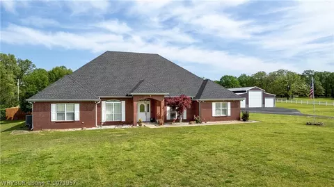 803 Pinto Ave, Sallisaw, OK 74955