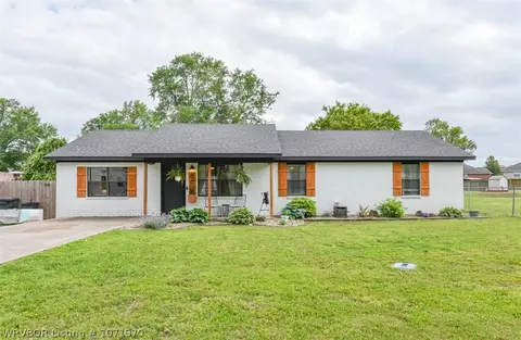 86 Saskatchewan Rd, Roland, OK 74954