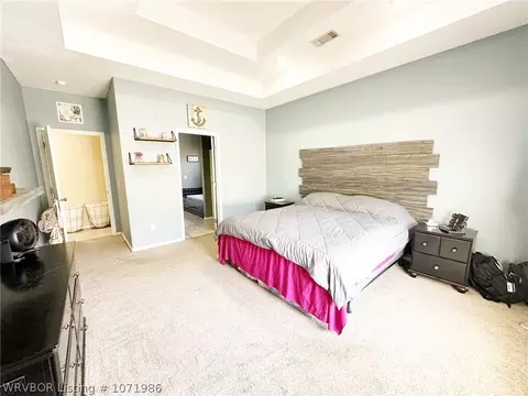 Bedroom - 461764 E 1012 Rd, Sallisaw, OK 74955 photo 3 of 7