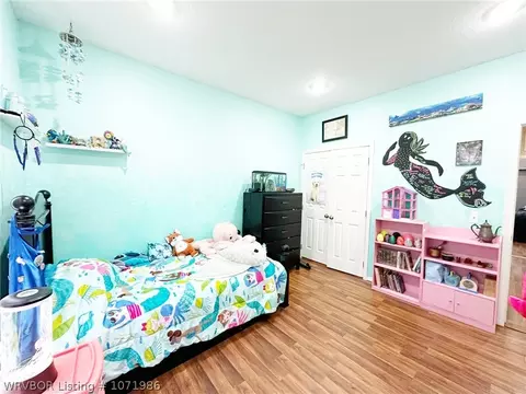 Bedroom - 461764 E 1012 Rd, Sallisaw, OK 74955 photo 7 of 7