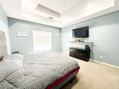 Bedroom - 461764 E 1012 Rd, Sallisaw, OK 74955 photo 2 of 7