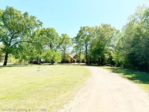 Exterior - 461764 E 1012 Rd, Sallisaw, OK 74955 photo 11 of 13
