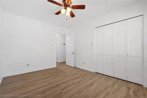 Bedroom - 2224 Fairview Dr, Fort Smith, AR 72901 photo 5 of 8