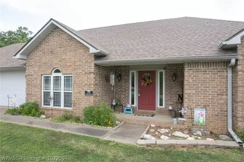 2735 Shadow Lake Dr, Greenwood, AR 72936
