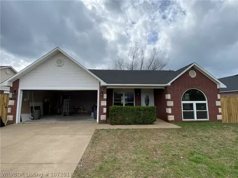 3804 Kingsberry Dr, Van Buren, AR 72956