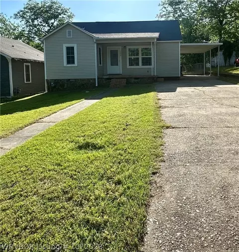1449 37th St, Fort Smith, AR 72904 photo 2