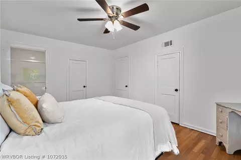 Bedroom - 1437 N 52nd St, Fort Smith, AR 72904 photo 4 of 5