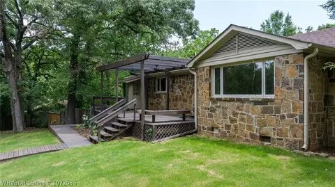 Exterior - 1437 N 52nd St, Fort Smith, AR 72904 photo 7 of 16