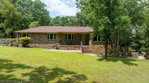 1437 N 52nd St, Fort Smith, AR 72904