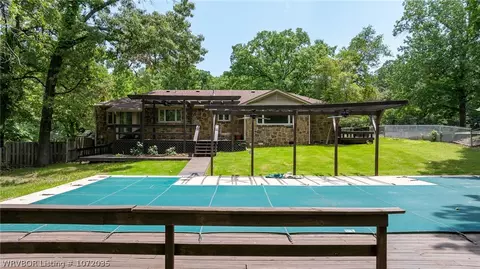 Exterior - 1437 N 52nd St, Fort Smith, AR 72904 photo 2 of 16