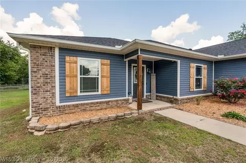 Exterior - 2118 E Highway 96, Lavaca, AR 72941 photo 3 of 10