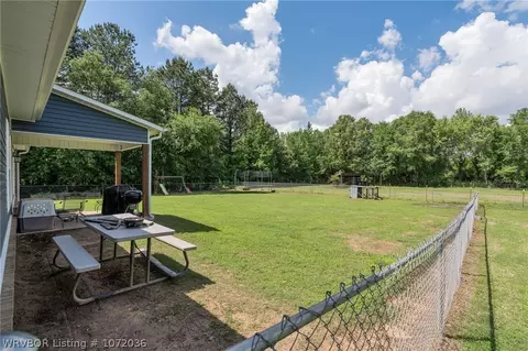 Exterior - 2118 E Highway 96, Lavaca, AR 72941 photo 8 of 10
