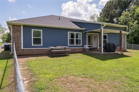 Exterior - 2118 E Highway 96, Lavaca, AR 72941 photo 10 of 10