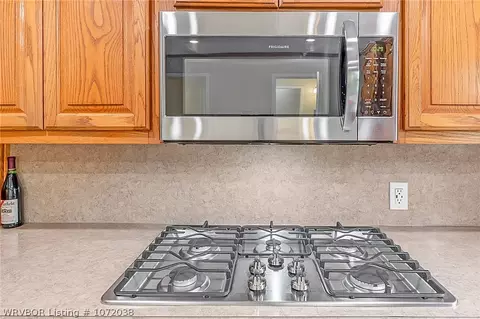 Kitchen - 922 Hillside Dr, Fort Smith, AR 72908 photo 6 of 6