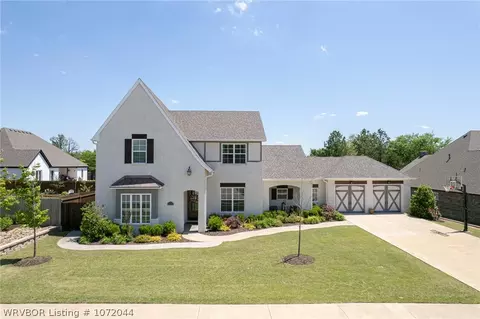 9205 Shirecrest Dr, Fort Smith, AR 72916