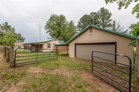 42842 391st Ave, Wister, OK 74966