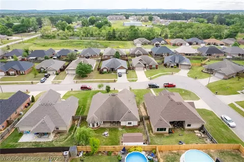 View/Area - 1820 Fairbanks Dr, Barling, AR 72923 photo 2 of 3