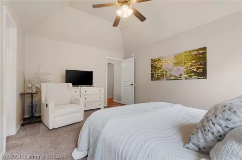 Bedroom - 1820 Fairbanks Dr, Barling, AR 72923 photo 7 of 8