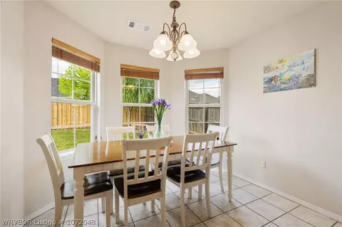 Dining - 1820 Fairbanks Dr, Barling, AR 72923 photo 2 of 2