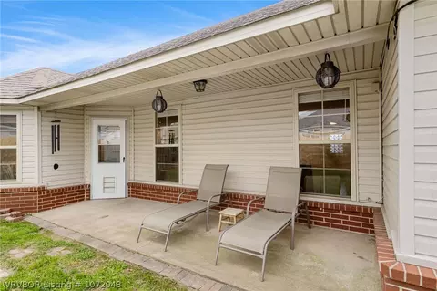 Exterior - 1820 Fairbanks Dr, Barling, AR 72923 photo 6 of 11