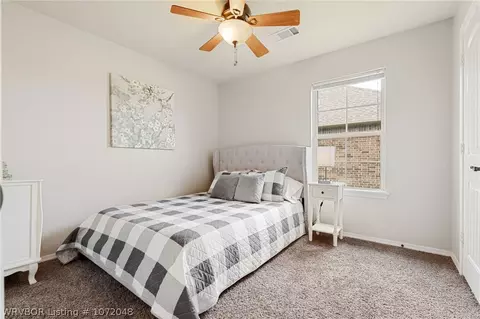 Bedroom - 1820 Fairbanks Dr, Barling, AR 72923 photo 5 of 8