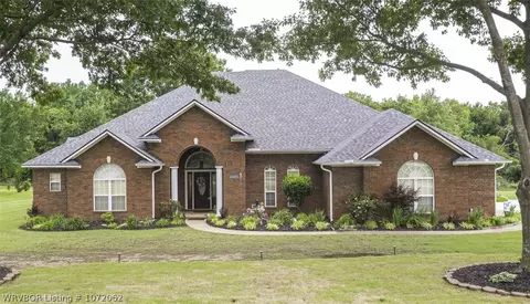 6607 Highland Park Dr, Fort Smith, AR 72916