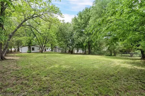 Exterior - 4615 26th St, Fort Smith, AR 72901 photo 5 of 13