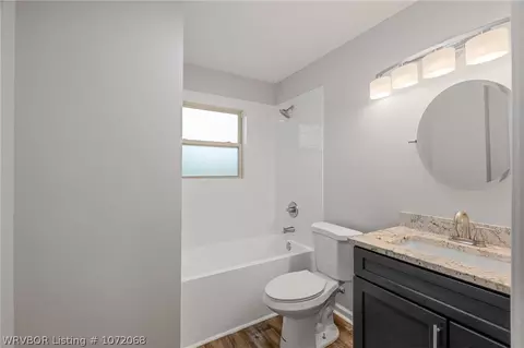 Bath - 4615 26th St, Fort Smith, AR 72901 photo 2 of 3