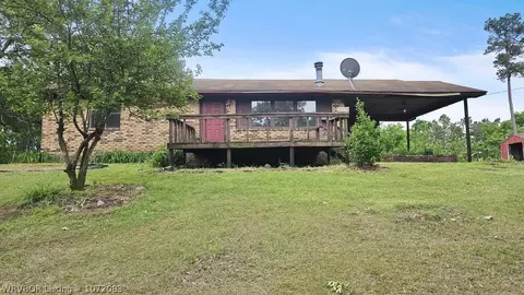 2495 Pebble Field Rd, Waldron, AR 72958