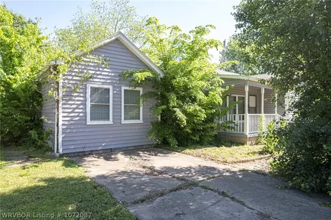 Exterior - 1821 Dallas St, Fort Smith, AR 72901 photo 3 of 14
