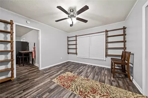 Bedroom - 1821 Dallas St, Fort Smith, AR 72901 photo 7 of 8
