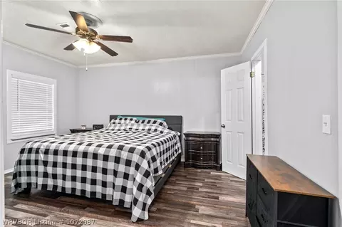 Bedroom - 1821 Dallas St, Fort Smith, AR 72901 photo 5 of 8