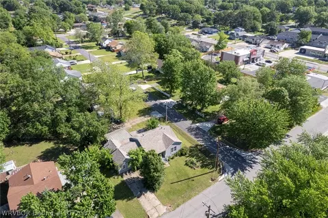 View/Area - 1821 Dallas St, Fort Smith, AR 72901 photo 1 of 3