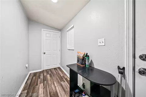 Entry Way - 1821 Dallas St, Fort Smith, AR 72901 photo 1 of 2