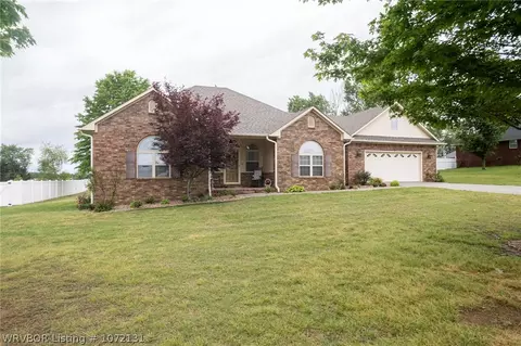 27 Cedar Ln, Charleston, AR 72933