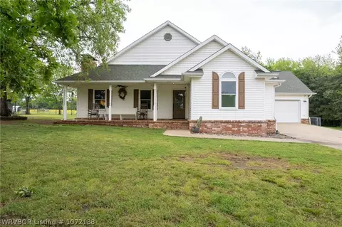 1000 New Town Rd, Alma, AR 72921