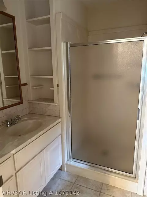 Bath - 6519 Meadow Cliff St, Fort Smith, AR 72903 photo 4 of 4