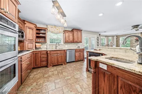 8606 Meadow Oaks Ln, Fort Smith, AR 72903 photo 5