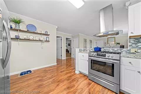 Kitchen - 6004 S Y St, Fort Smith, AR 72903 photo 4 of 5