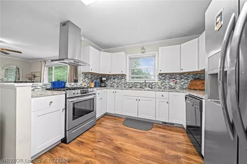 Kitchen - 6004 S Y St, Fort Smith, AR 72903 photo 1 of 5