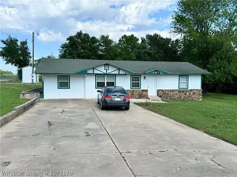 112517 S 4770 Rd, Muldrow, OK 74948