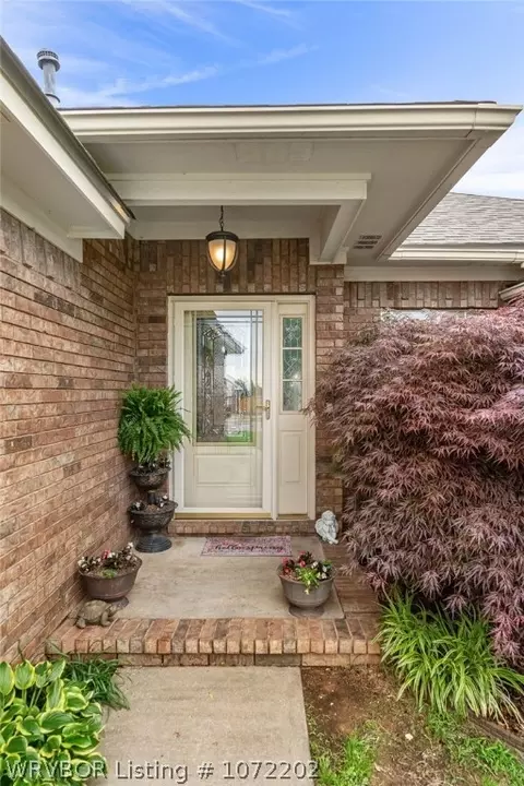 Entry Way - 7000 Blackjack Dr, Fort Smith, AR 72916 photo 1 of 3