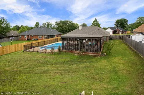 Exterior - 7000 Blackjack Dr, Fort Smith, AR 72916 photo 13 of 15