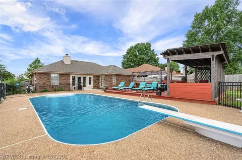 Exterior - 7000 Blackjack Dr, Fort Smith, AR 72916 photo 8 of 15