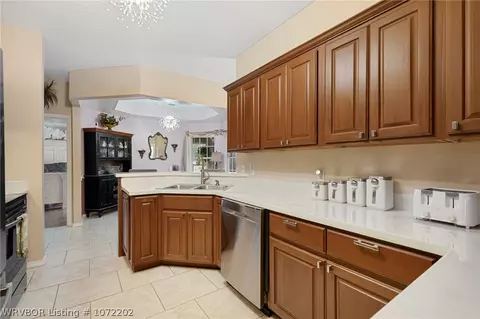 Kitchen - 7000 Blackjack Dr, Fort Smith, AR 72916 photo 4 of 5
