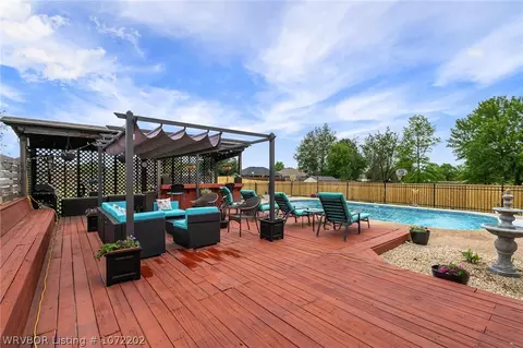 Exterior - 7000 Blackjack Dr, Fort Smith, AR 72916 photo 4 of 15