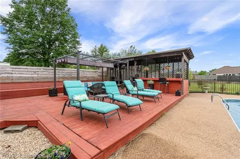 Exterior - 7000 Blackjack Dr, Fort Smith, AR 72916 photo 6 of 15