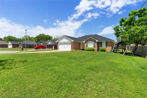 920 Thompson Hts, Alma, AR 72921 photo 3